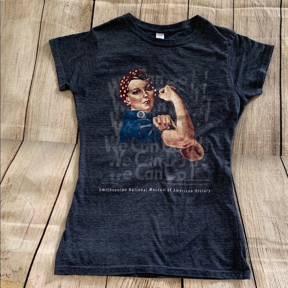Gildan Tops - Denim colored “We Can Do It” t-shirt